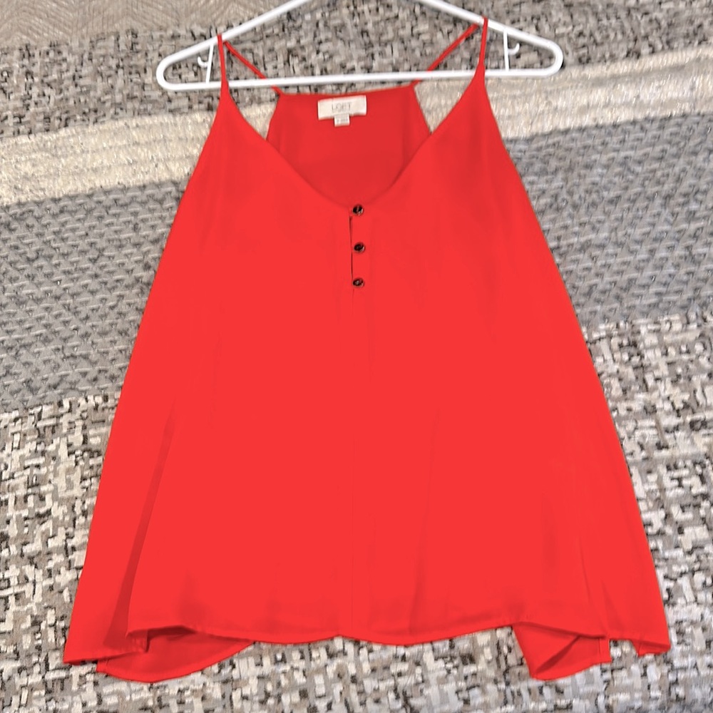 Super cute three button reddish orange top worn once